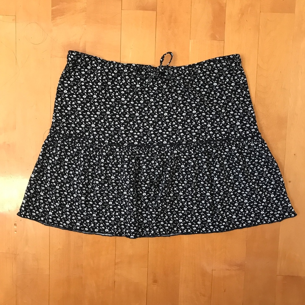 Brandy Melville Black Floral Kenzo Skirt